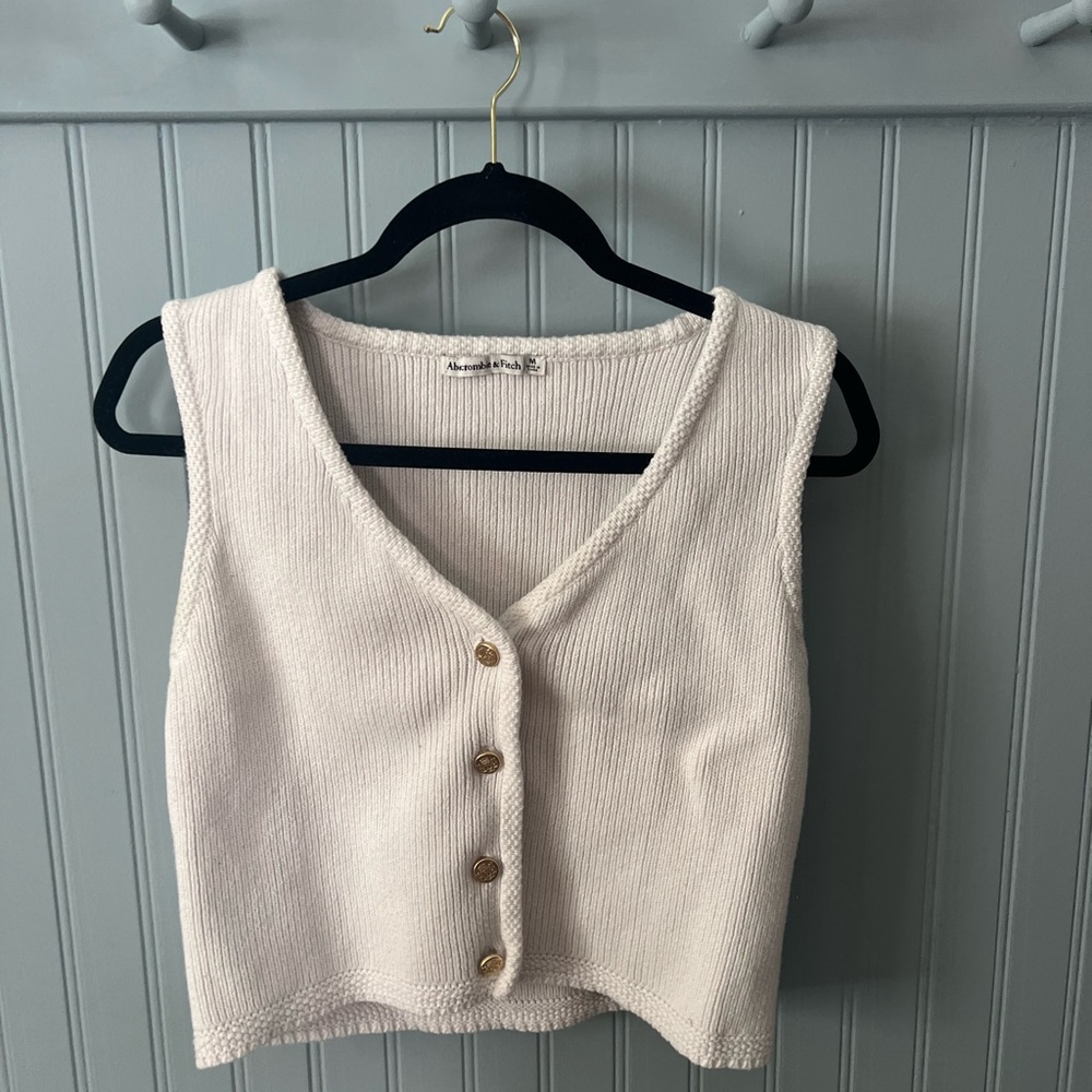 Abercrombie & Fitch Cream V-Neck Sweater
